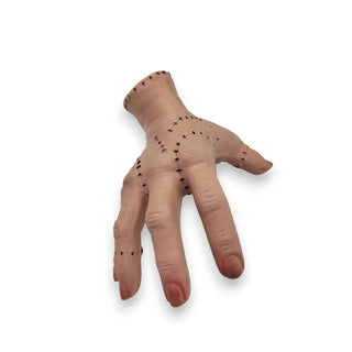 RealisticHandProp